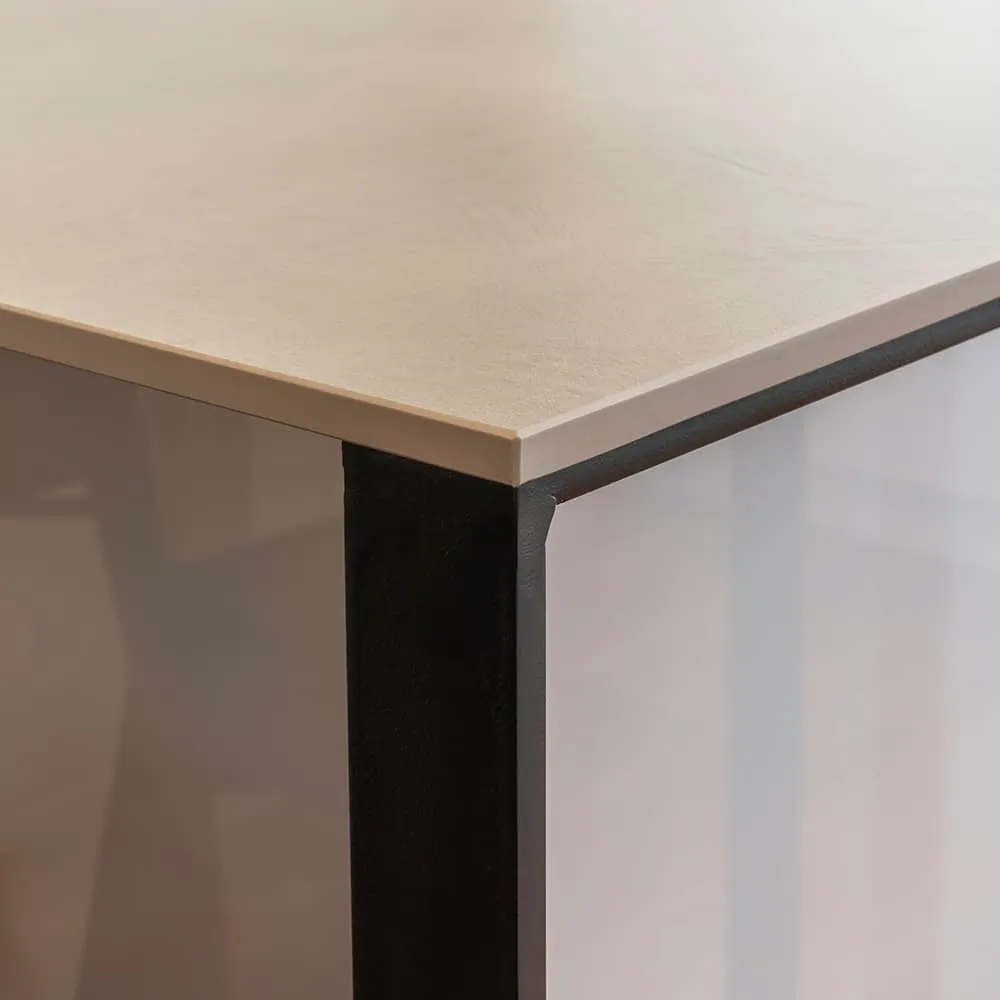 RBY 004 – C — detalle 2